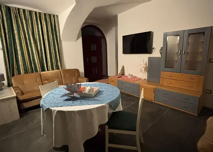 Maso Kreuberg- Con Zona Giorno, 8 Piano Terra * Trente